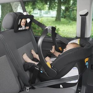 Espejo de coche de la marca chicco